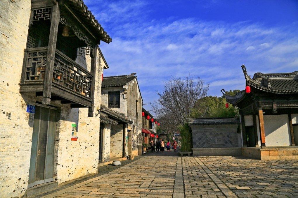 记者：内佩将和拜仁分道扬镳，他在凯恩和金玟哉转会中至关重要